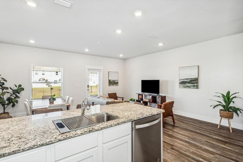Luxury Townhome Near Downtown And Pensacola Beach Esterno foto