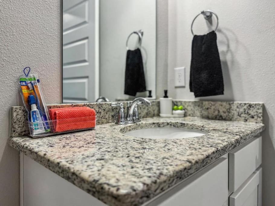 Luxury Townhome Near Downtown And Pensacola Beach Esterno foto